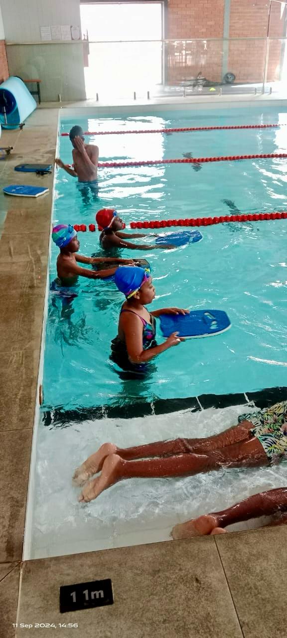 glodel_academy_swimming_01 glodel_academy_swimming_01